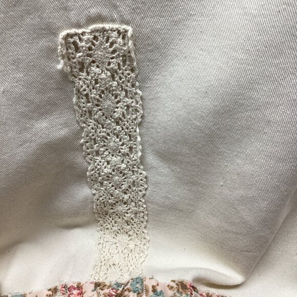 Floral Patchwork Wide-Leg Pants - Picture 9 of 16